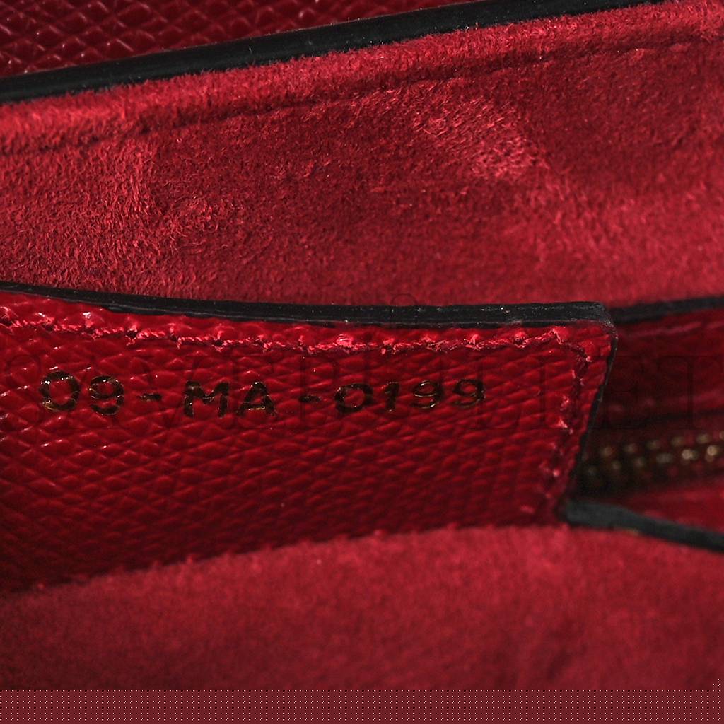 D*or grained calfskin saddle bag red (25*20*7cm)